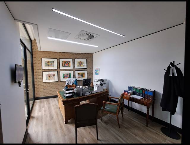 335M² OFFICE FOR SALE IN MELROSE ARCH